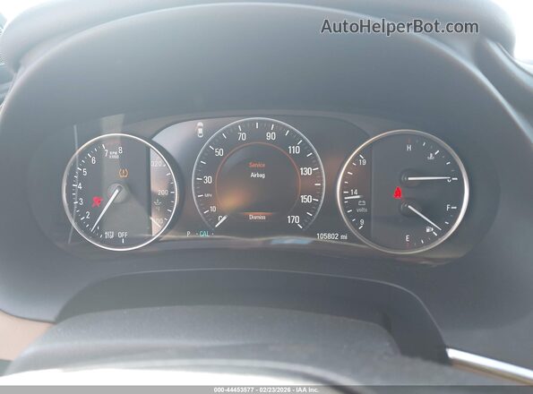1G4ZP5SS6JU144477 2018 BUICK LACROSSE White Widok tylnych siedzeń