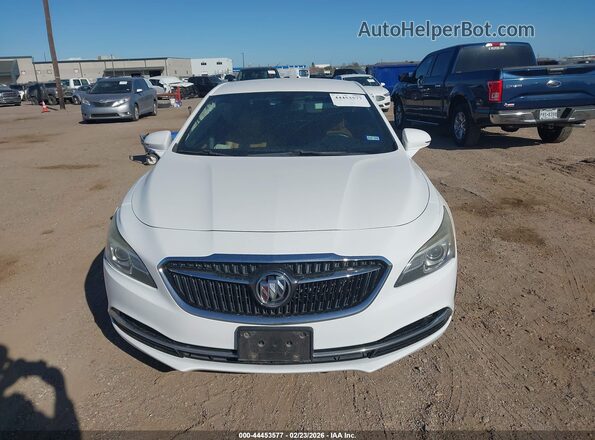1G4ZP5SS6JU144477 2018 BUICK LACROSSE White Widok zestawu wskaźników