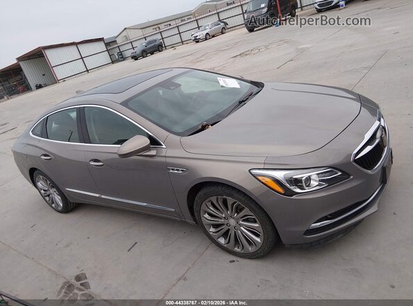 1G4ZR5SSXHU154594 2017 BUICK LACROSSE Tan Vista interior trasera