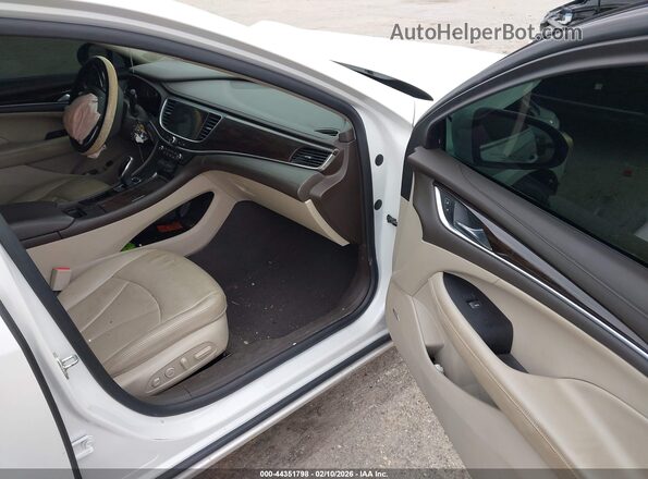 1G4ZT5SS8KU103104 2019 BUICK LACROSSE Белый Вид салона спереди