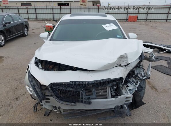 1G4ZT5SS8KU103104 2019 BUICK LACROSSE Белый Вид задней части салона