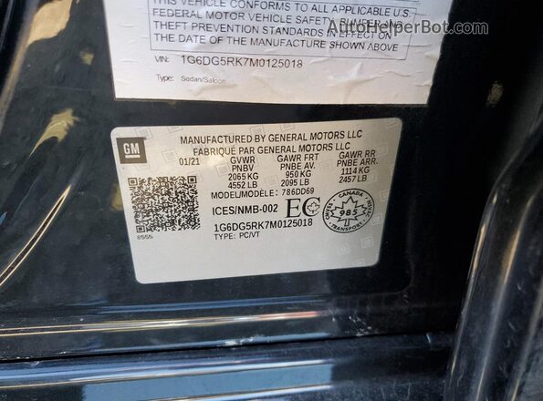1G6DG5RK7M0125018 2021 CADILLAC CT4 Black Vista del compartimento del motor