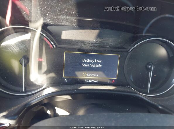 1G6DN5RKXM0111880 2021 CADILLAC CT5 White Widok tylnych siedzeń