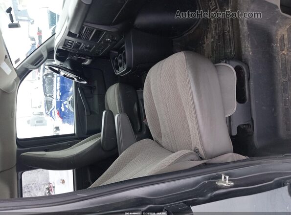 1GAWGEFF8G1314264 2016 CHEVROLET EXPRESS Серый Вид салона спереди