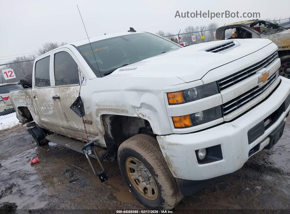 1GC1KWEY9JF214516 2018 CHEVROLET SILVERADO White Դիմացի տեսք