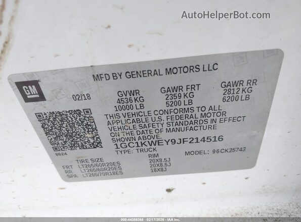 1GC1KWEY9JF214516 2018 CHEVROLET SILVERADO White Շարժիչի բաժամունքի տեսք