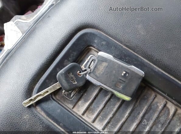 1GC1KWEY9JF214516 2018 CHEVROLET SILVERADO White Առջևի վահանակի տեսք