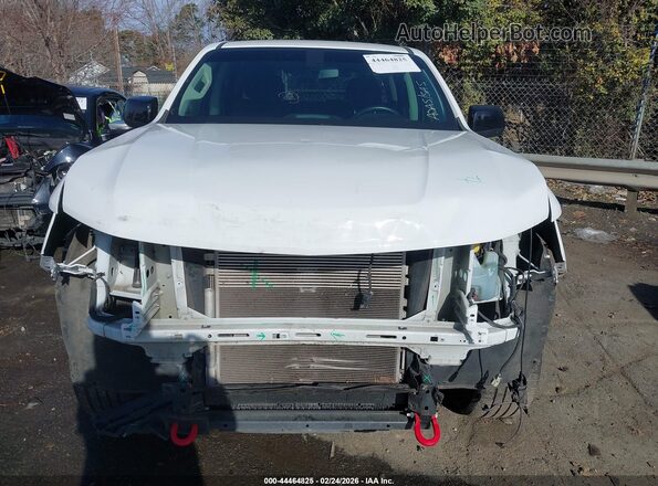 1GCGTCEN4J1114347 2018 CHEVROLET COLORADO White Widok wnętrza z tyłu