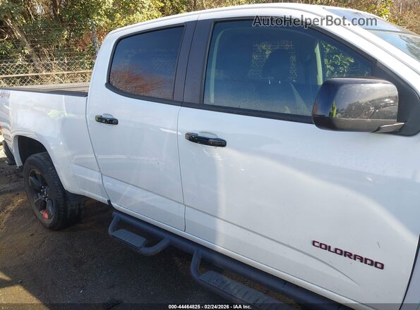 1GCGTCEN4J1114347 2018 CHEVROLET COLORADO White Widok wnętrza 360 stopni