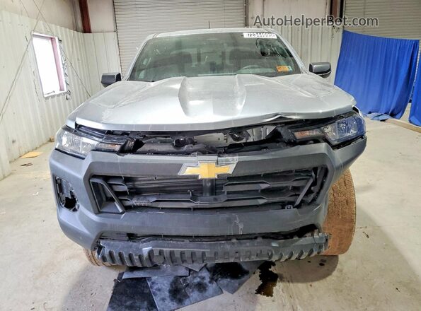 1GCPSBEK4S1171295 2025 CHEVROLET COLORADO Серебряный Вид спереди