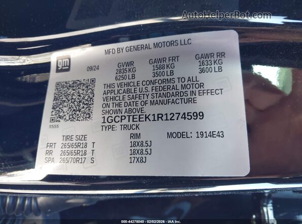 1GCPTEEK1R1274599 2024 CHEVROLET COLORADO Black Widok komory silnika
