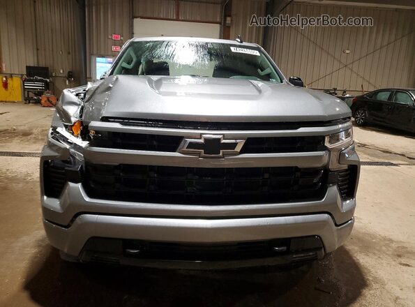 1GCUKEED1TZ133452 2026 CHEVROLET SILVERADO Silver Widok z przodu