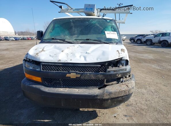 1GCWGAF78R1194316 2024 CHEVROLET EXPRESS White წინა ხედი
