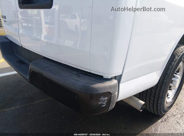 1GCWGAFFXG1239471 2016 CHEVROLET EXPRESS White ხელსაწყოთა პანელის ხედი