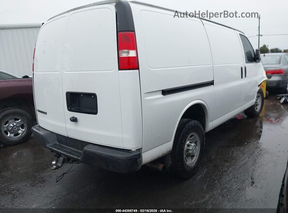 1GCWGAFFXH1109143 2017 CHEVROLET EXPRESS White Rear right