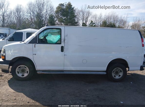 1GCWGAFG3K1370811 2019 CHEVROLET EXPRESS White 