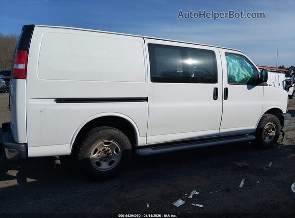 1GCWGAFG3K1370811 2019 CHEVROLET EXPRESS White 