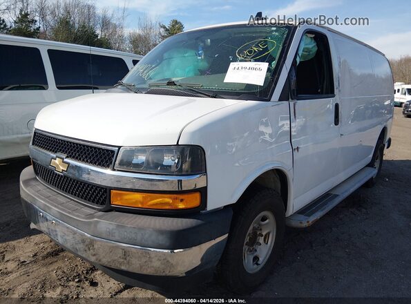 1GCWGAFG3K1370811 2019 CHEVROLET EXPRESS White 