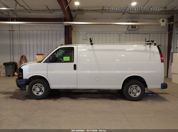 1GCWGAFG3L1270046 2020 CHEVROLET EXPRESS White 