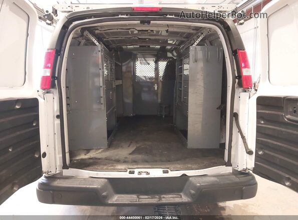 1GCWGAFG3L1270046 2020 CHEVROLET EXPRESS White 