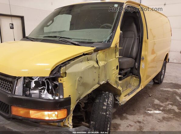1GCWGAFP2K1338738 2019 CHEVROLET EXPRESS Yellow 