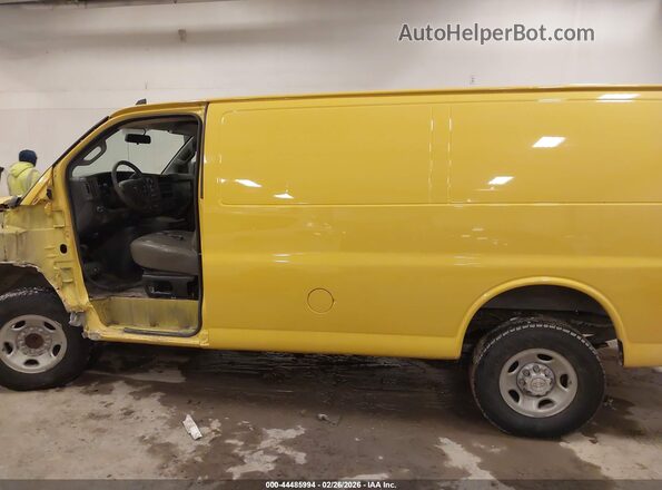 1GCWGAFP2K1338738 2019 CHEVROLET EXPRESS Yellow 