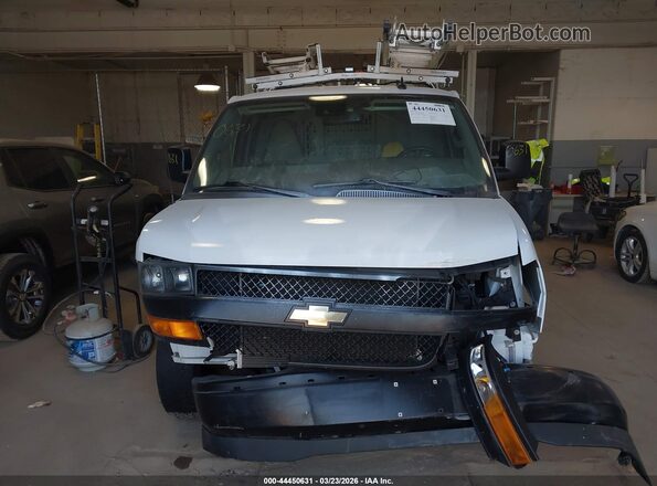1GCWGAFP6K1282982 2019 CHEVROLET EXPRESS Белый 