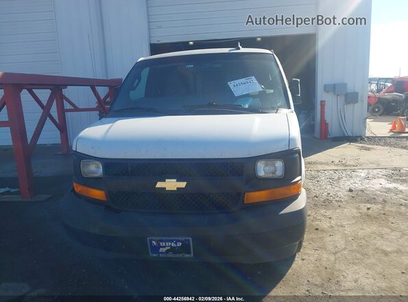 1GCZGGFG6H1348360 2017 CHEVROLET EXPRESS White Vista interior de 360 grados