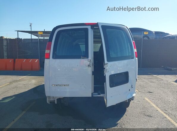 1GCZGGFP2J1162353 2018 CHEVROLET EXPRESS White 