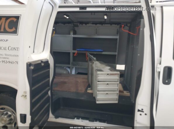 1GCZGGFP4R1289696 2024 CHEVROLET EXPRESS Белый 