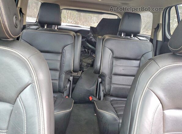 1GKKNPLS8JZ123613 2018 GMC ACADIA Burgundy Vista de los asientos traseros