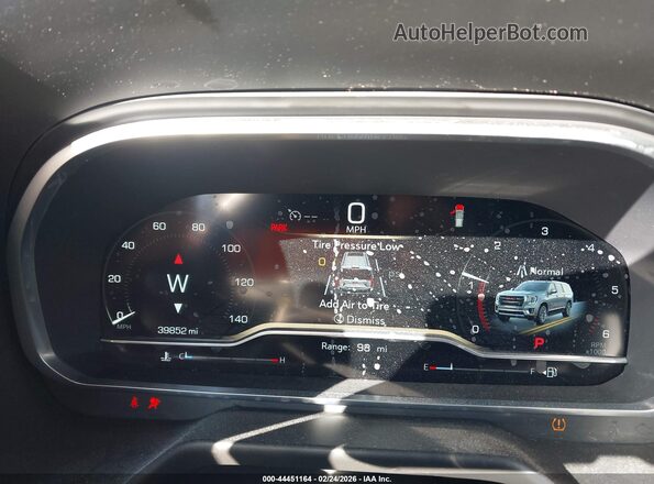 1GKS1BKD2PR363055 2023 GMC YUKON Black Rear seats view