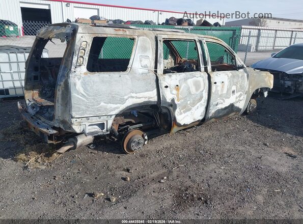 1GKS2BKC8LR255554 2020 GMC YUKON Серебряный Задняя правая четверть