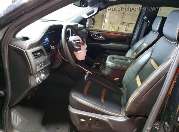1GKS2CKD8PR493117 2023 GMC YUKON Черный Вид салона спереди