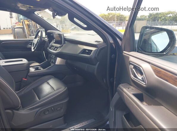 1GNSCFKD4PR363742 2023 CHEVROLET SUBURBAN Черный Вид салона спереди