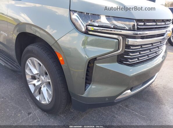 1GNSCFKD7PR377697 2023 CHEVROLET SUBURBAN Green Widok z przodu