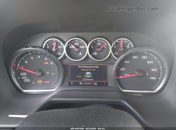 1GNSKMKDXRR120494 2024 CHEVROLET TAHOE White Հետևի նստատեղերի տեսք
