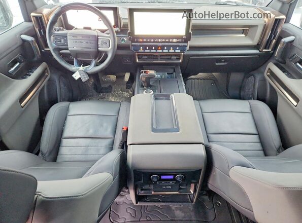 1GT40DDAXRU107218 2024 GMC HUMMER Черный Вид панели приборов