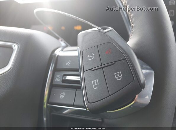 1GTP2FEK1T1130910 2026 GMC CANYON Серебряный Вид панели приборов