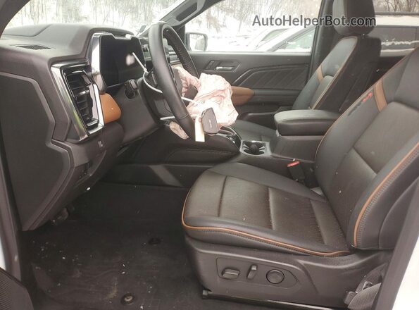 1GTP6DEKXR1235866 2024 GMC CANYON White 