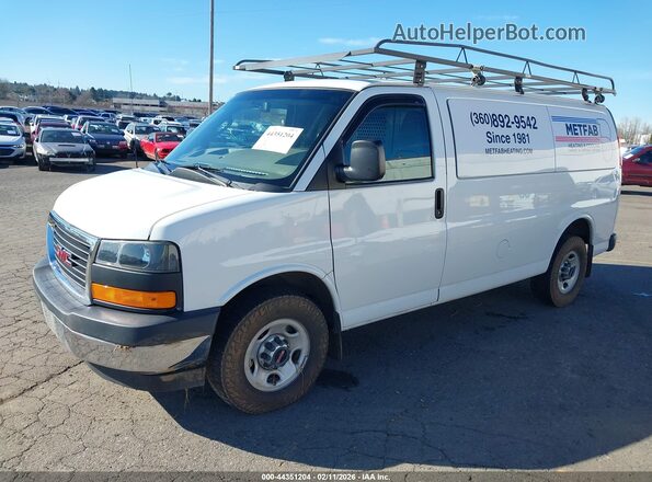 1GTW7AFF4H1104939 2017 GMC SAVANA 2500 White Передня ліва чверть