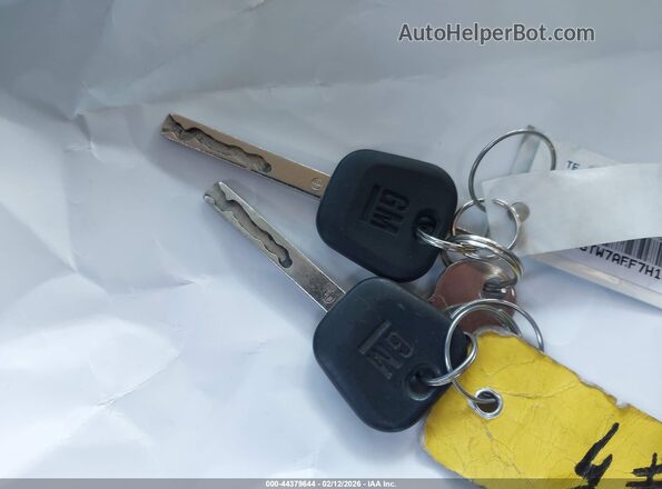 1GTW7AFF7H1338797 2017 GMC SAVANA 2500 White Widok deski rozdzielczej