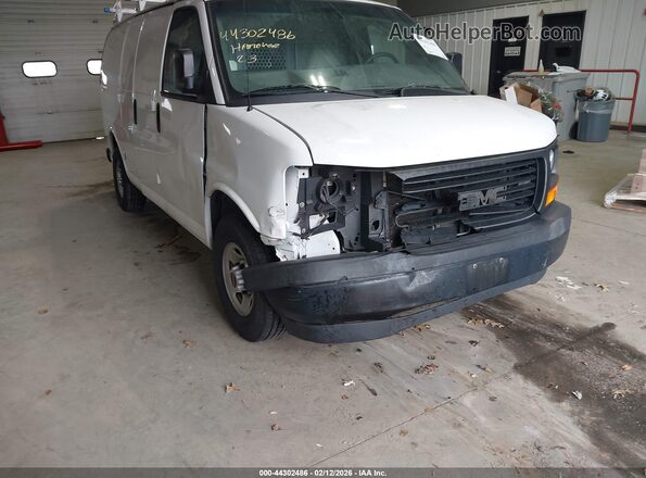 1GTW7AFFXH1124967 2017 GMC SAVANA 2500 White Вид спереду
