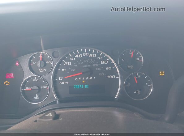 1GTW7AFG4J1214873 2018 GMC SAVANA 2500 Red უკანა სავარძლების ხედი