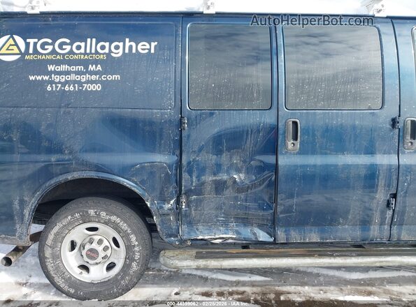 1GTW7AFP2N1157658 2022 GMC SAVANA CARGO Blue Front view