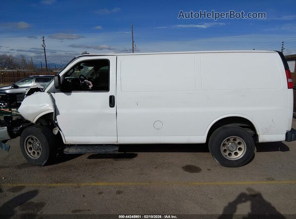 1GTW7AFP5M1246252 2021 GMC SAVANA CARGO White 