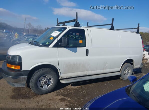 1GTW7AFP8N1156532 2022 GMC SAVANA CARGO White 