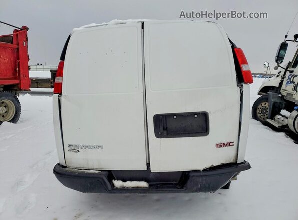 1GTW7AFP9R1277110 2024 GMC SAVANA White Вид ззаду