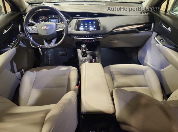 1GYAZAR44MF008721 2021 CADILLAC XT4 Blue Dashboard view