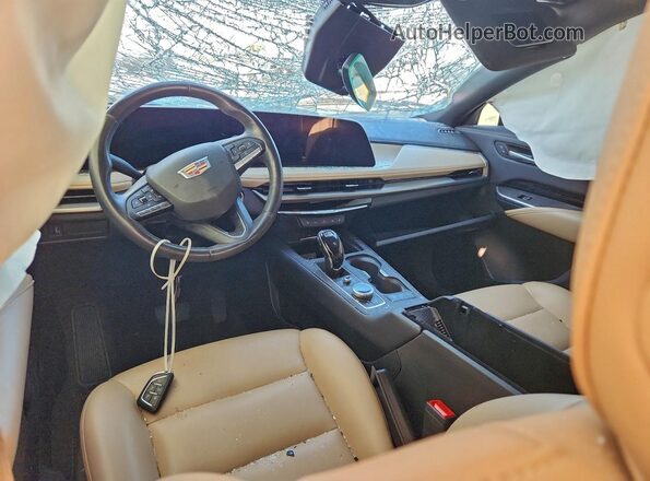 1GYAZAR48RF120896 2024 CADILLAC XT4 White Вид щитка приладів